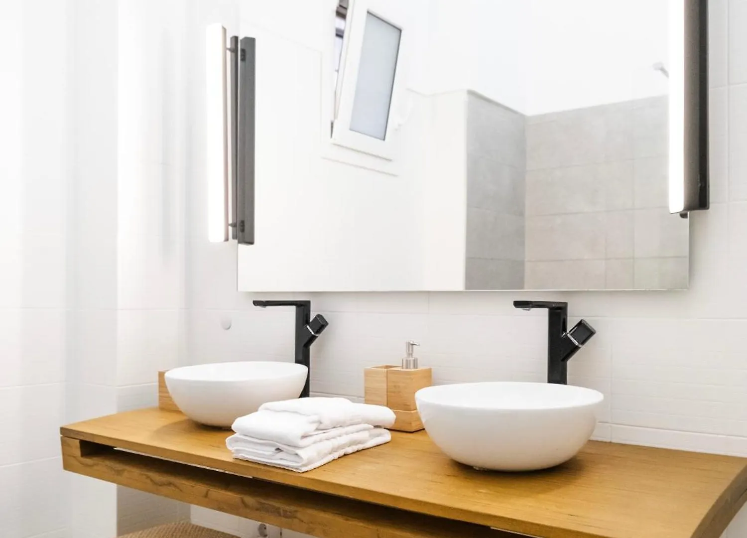 Appartement Diamante Los Cristianos, Heated Pool, Beach, Wifi